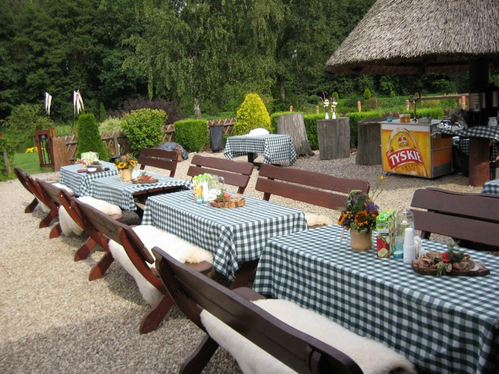 Hubertus Aparthotel & Restaurant & Horse Club Starogard Gdański Exterior foto