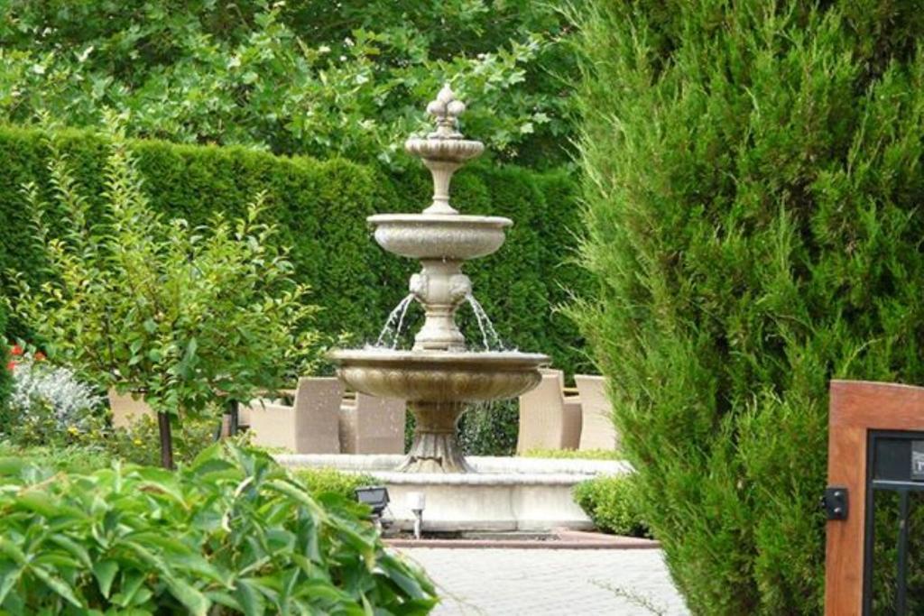 Hubertus Aparthotel & Restaurant & Horse Club Starogard Gdański Quarto foto